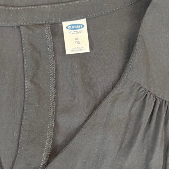 Old Navy Women's XL Black Sleeveless Viscose Blouse - Picture 3 of 7